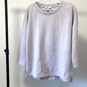NWT Cable & Gauge Sport Long Sleeve Top - Size Medium - Lavender